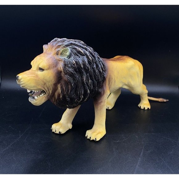 Toy Major Trading Co Other - 2004 Toy Lion Figure Toy Major Trading Co 17” Long Polyester Fiber Filling